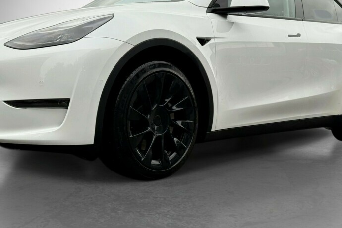 tesla-model-y-elektrisitet-2021-big-6