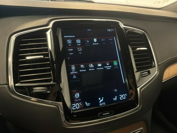 volvo-xc-90-elektrisitetbensin-2017-big-27