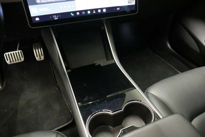 tesla-model-3-elektrisitet-2019-big-24