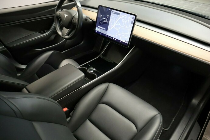 tesla-model-3-elektrisitet-2019-big-14