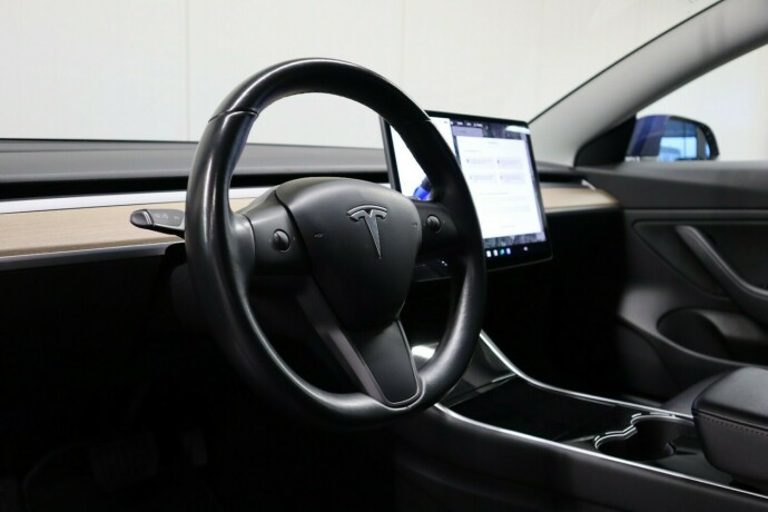 tesla-model-3-elektrisitet-2019-big-52