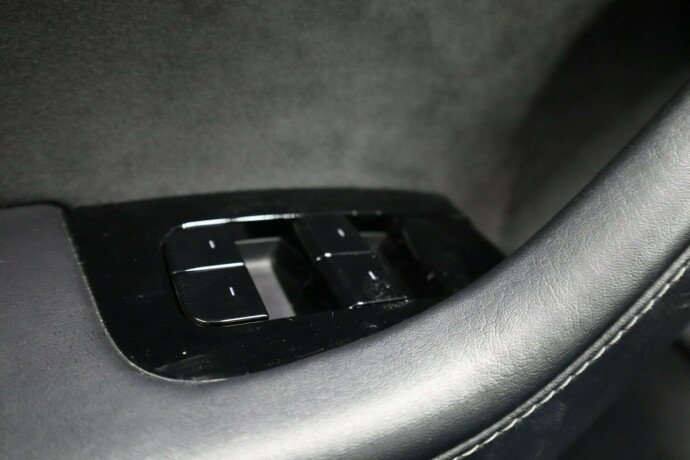 tesla-model-3-elektrisitet-2019-big-56