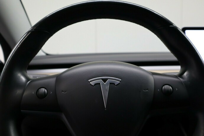 tesla-model-3-elektrisitet-2019-big-55