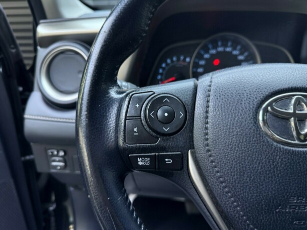 toyota-rav4-bensin-2015-big-13