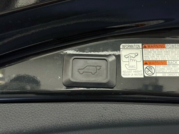 toyota-rav4-bensin-2015-big-34