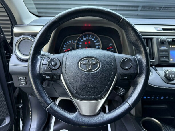 toyota-rav4-bensin-2015-big-12