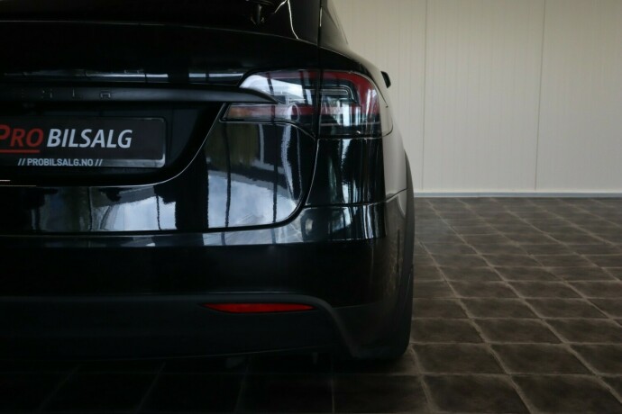 tesla-model-x-elektrisitet-2017-big-8