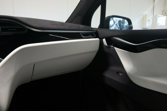 tesla-model-x-elektrisitet-2017-big-24