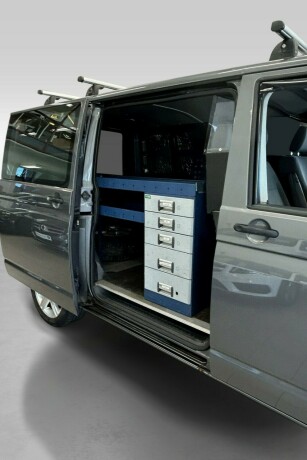 volkswagen-transporter-diesel-2013-big-5
