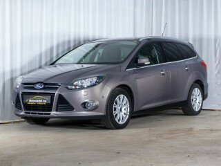 Ford | Focus | Bensin | 2013