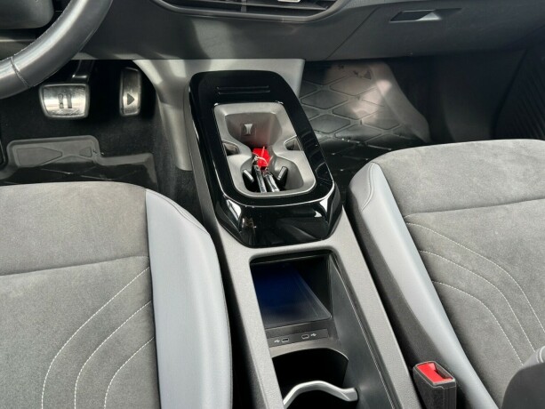 volkswagen-id4-elektrisitet-2023-big-12