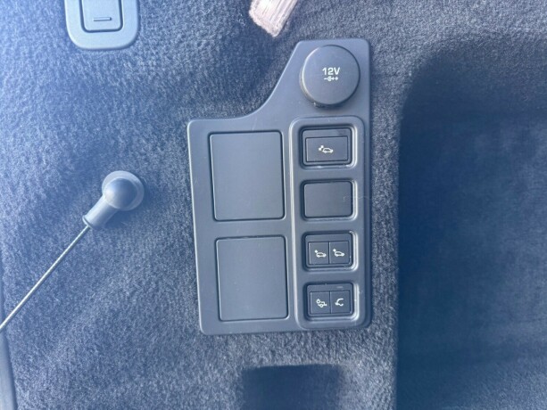 land-rover-discovery-diesel-2020-big-20