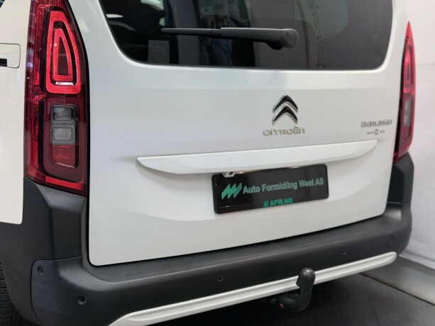 citroen-berlingo-bensin-2020-big-6