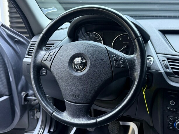 bmw-x1-diesel-2010-big-11