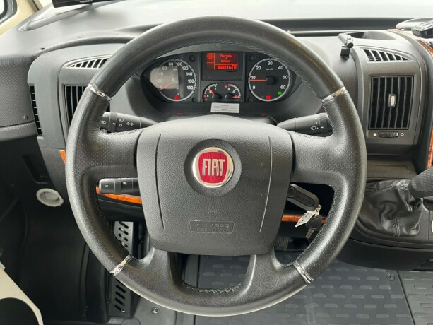 dethleffs-i-7010-2-2-enkle-lave-senger-bak-senkeseng-alde-ac-i-bil-bodel-vinterpakke-god-nyttelast-diesel-2013-big-20