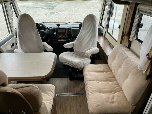 dethleffs-i-7010-2-2-enkle-lave-senger-bak-senkeseng-alde-ac-i-bil-bodel-vinterpakke-god-nyttelast-diesel-2013-big-29