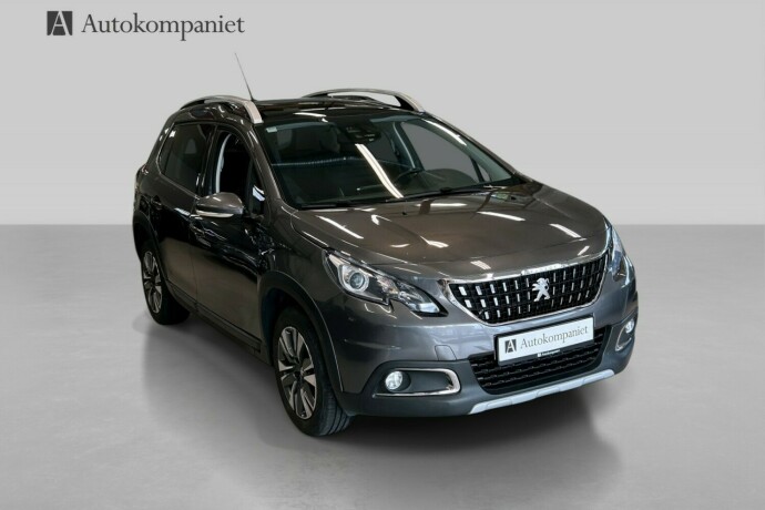 peugeot-2008-bensin-2017-big-0