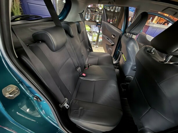 toyota-yaris-bensin-2013-big-31