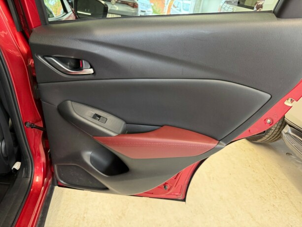 mazda-cx-3-bensin-2016-big-23