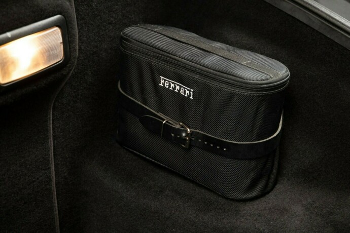 ferrari-458-bensin-2010-big-36