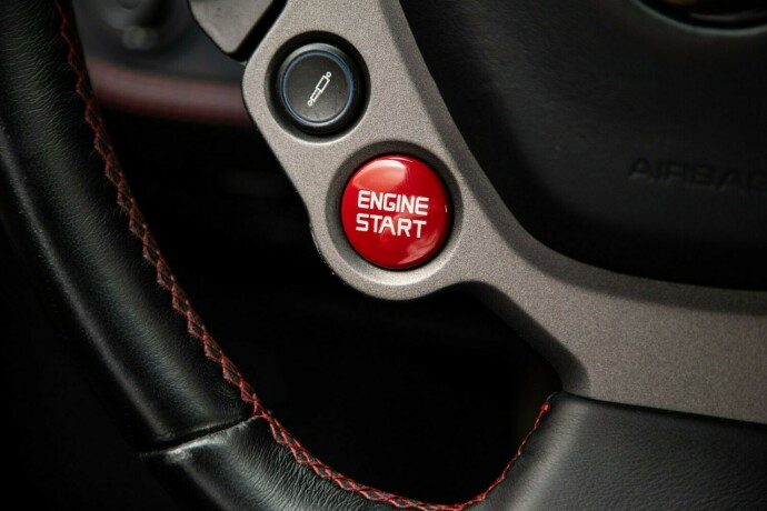 ferrari-458-bensin-2010-big-17