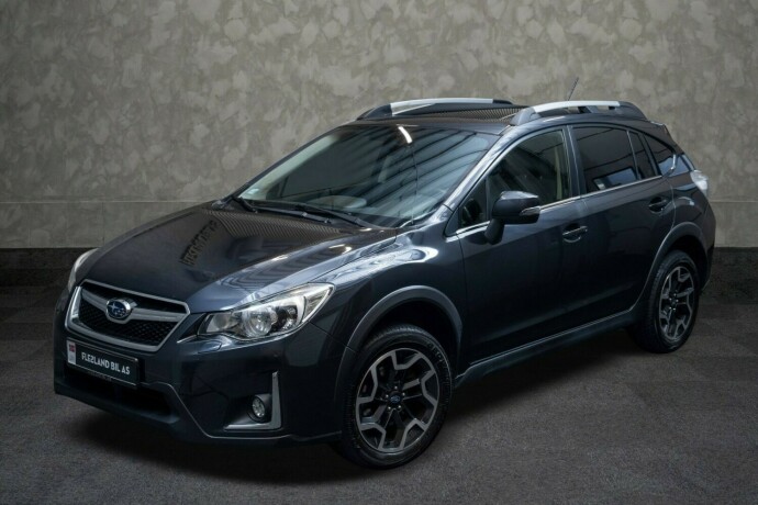 subaru-xv-bensin-2016-big-1