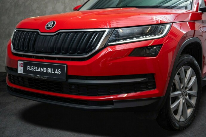 skoda-kodiaq-bensin-2017-big-2