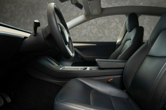 tesla-model-y-elektrisitet-2021-big-24