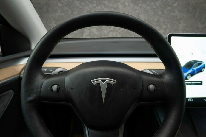 tesla-model-y-elektrisitet-2021-big-13