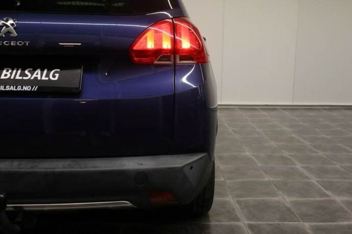 peugeot-2008-bensin-2013-big-10