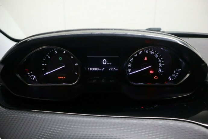 peugeot-2008-bensin-2013-big-22