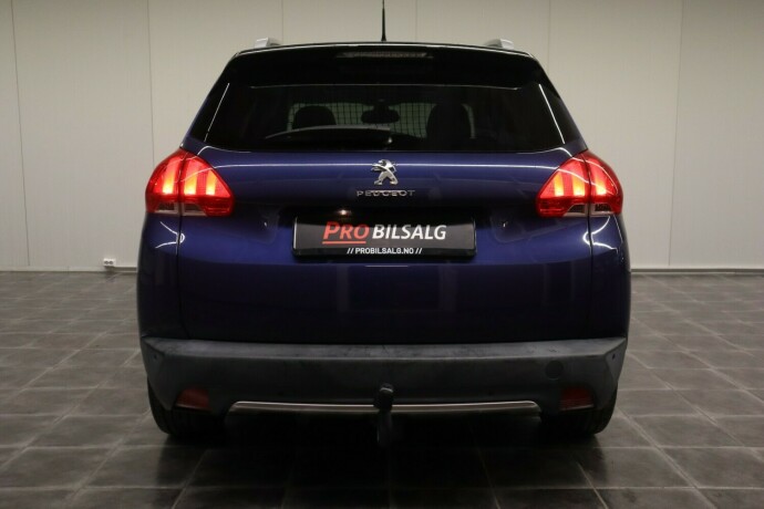 peugeot-2008-bensin-2013-big-11