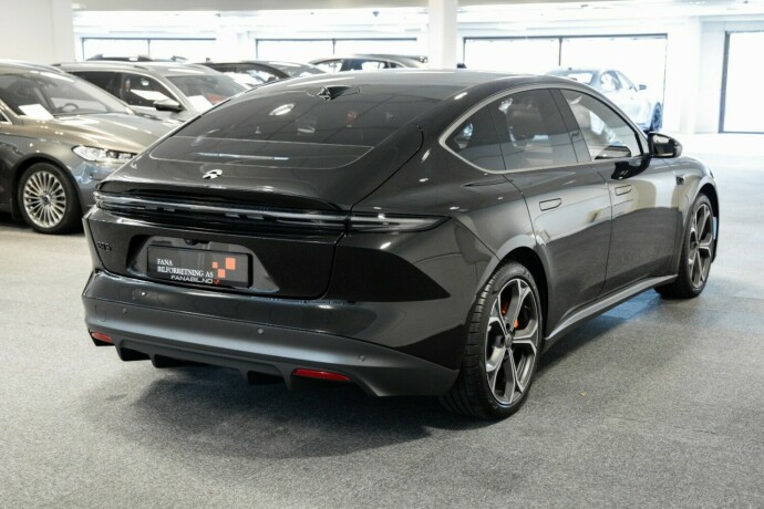 nio-et5-elektrisitet-2025-big-2