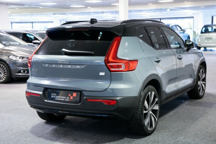 volvo-xc-40-elektrisitet-2022-big-2