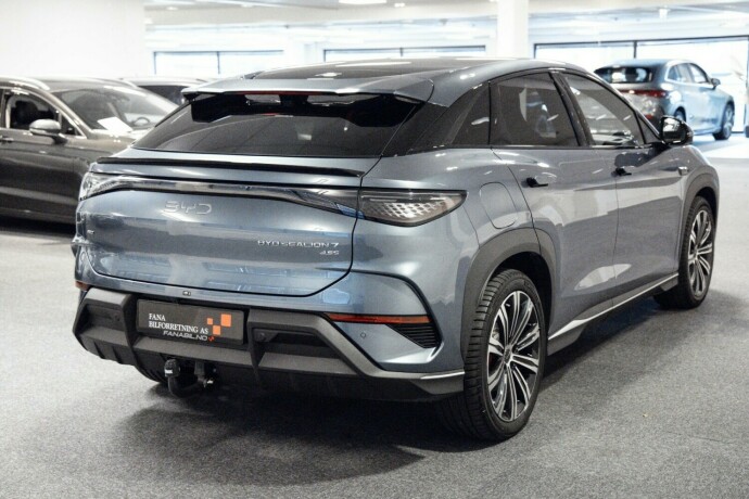 byd-sealion-7-elektrisitet-2025-big-2