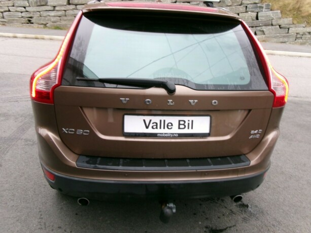 volvo-xc-60-diesel-2010-big-4