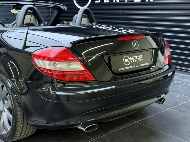 mercedes-benz-slk-bensin-2005-big-9