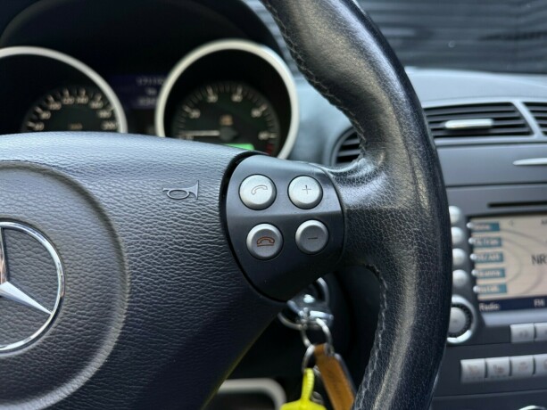 mercedes-benz-slk-bensin-2005-big-19