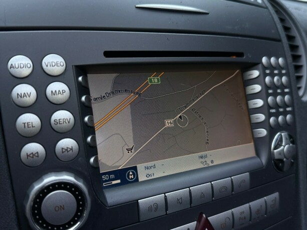 mercedes-benz-slk-bensin-2005-big-22