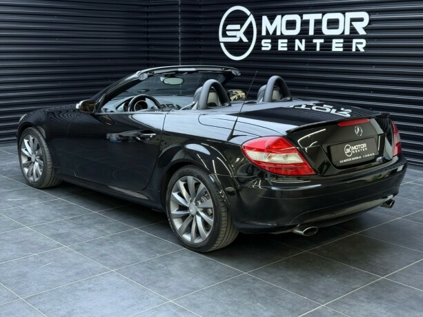 mercedes-benz-slk-bensin-2005-big-2