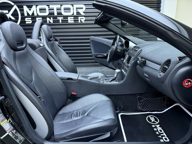 mercedes-benz-slk-bensin-2005-big-30