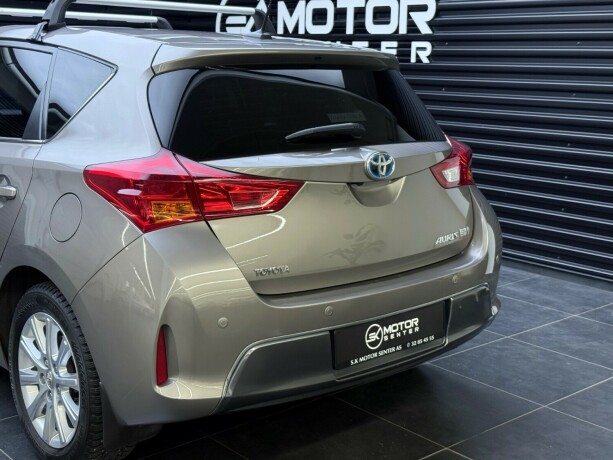 toyota-auris-bensin-2015-big-5