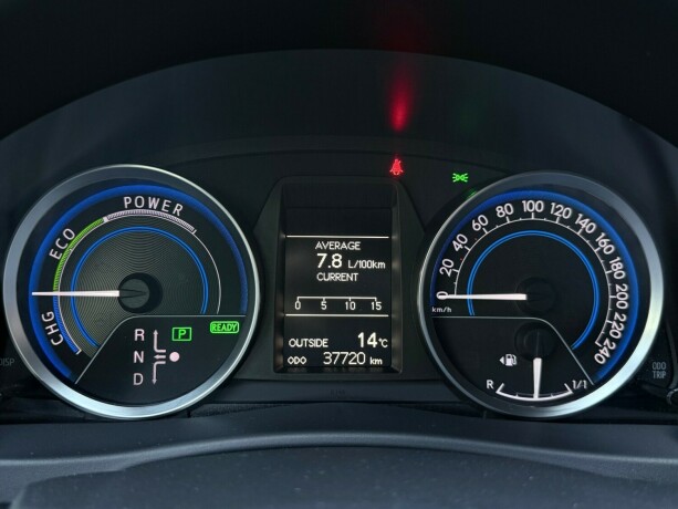 toyota-auris-bensin-2015-big-17