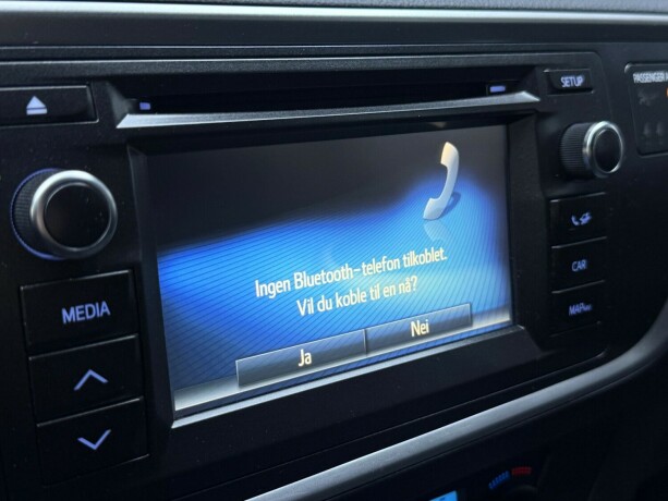 toyota-auris-bensin-2015-big-22