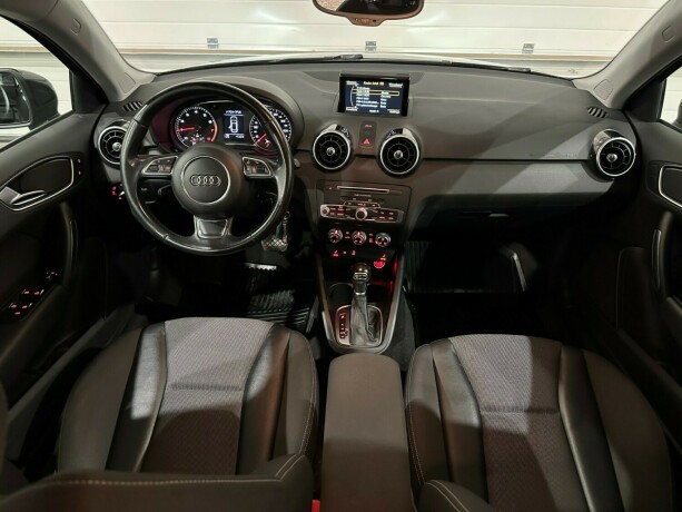 audi-a1-bensin-2017-big-13