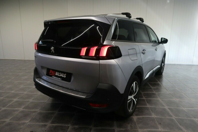 peugeot-5008-diesel-2019-big-4