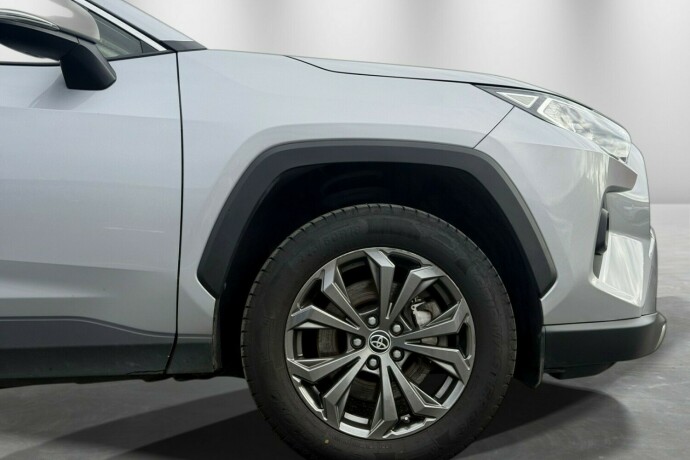 toyota-rav4-elektrisitetbensin-2022-big-10