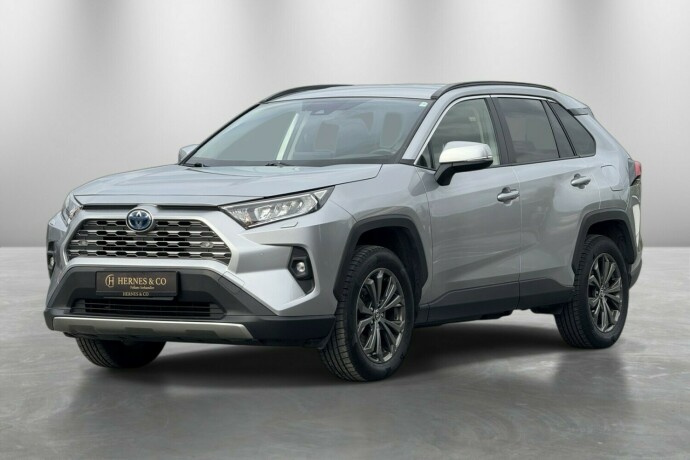 toyota-rav4-elektrisitetbensin-2022-big-1