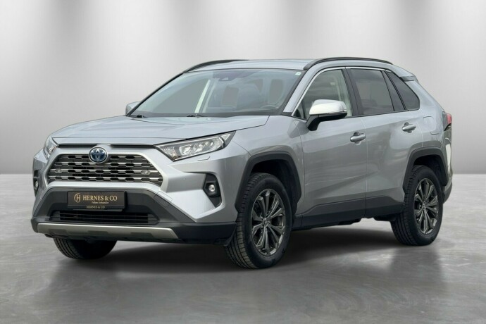toyota-rav4-elektrisitetbensin-2022-big-0