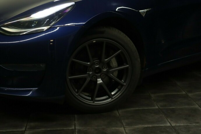 tesla-model-3-elektrisitet-2019-big-40